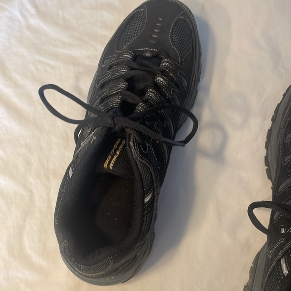 Men’s Skechers Athletics. Like new only worn once indoors! Black. Size 11.5 (US) - Picture 7 of 11
